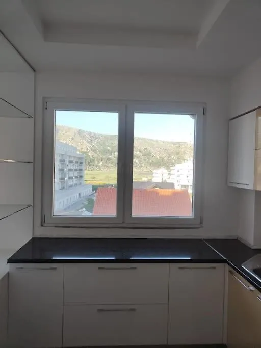 Cozy Apartment In Shengjin