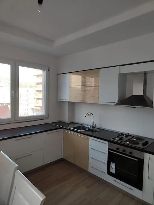 Cozy Apartment In Shengjin