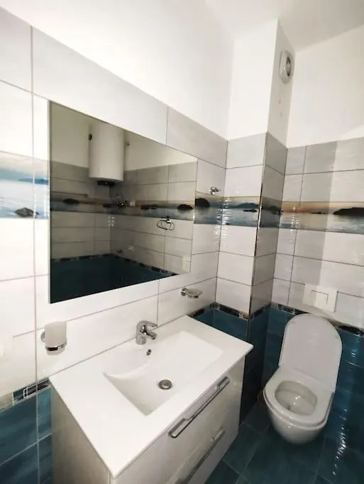 Cozy Apartment In Shengjin
